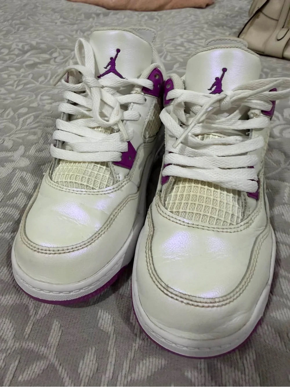 Nike White and Purple Retro Basketball Sneakers